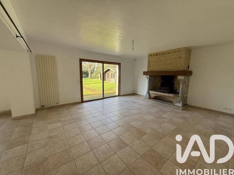 Maison - 213 m² - 9 pièces