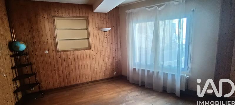 Maison - 195 m² - 8 pièces