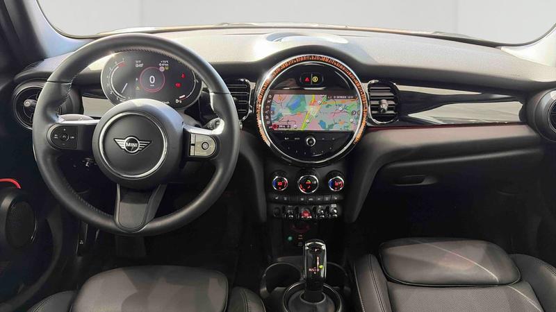 Mini 5 portes Hatch F55 Lci II Cooper 136 ch Dkg7 Essential