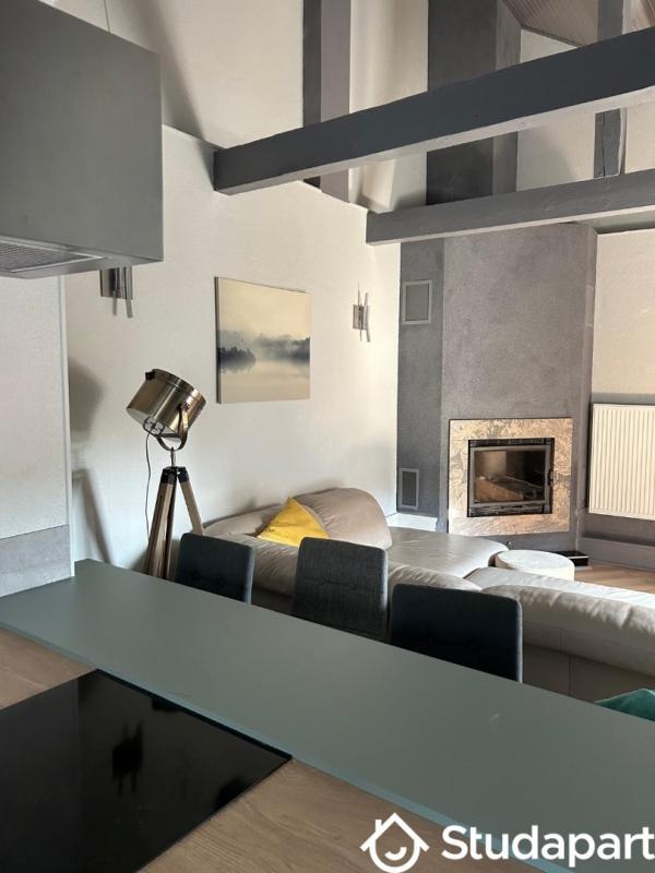 Chambre - 13 m² - 1 pièce