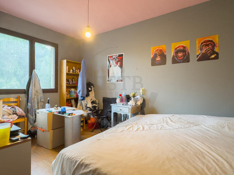 Villa - 90 m² - 5 pièces