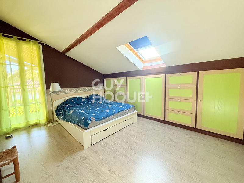 Maison - 169 m² - 5 pièces