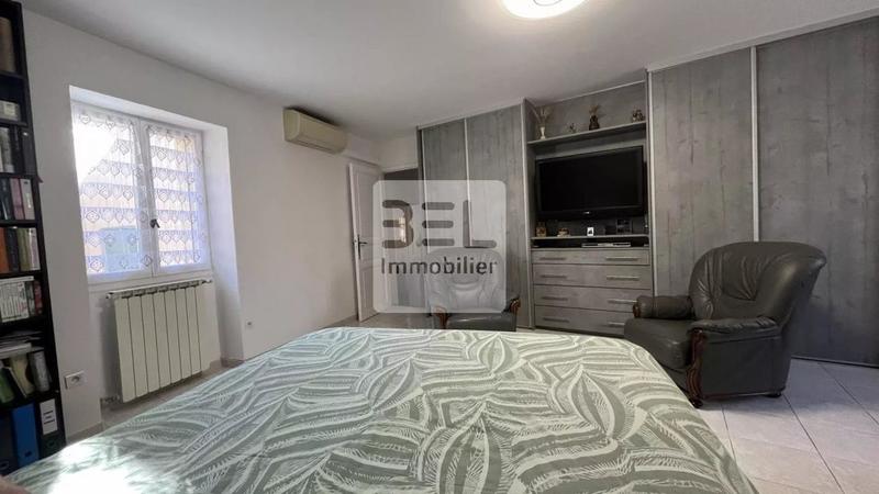 Maison de village - 93 m² - 4 pièces