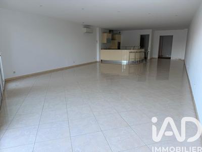 Appartement - 137 m² - 6 pièces