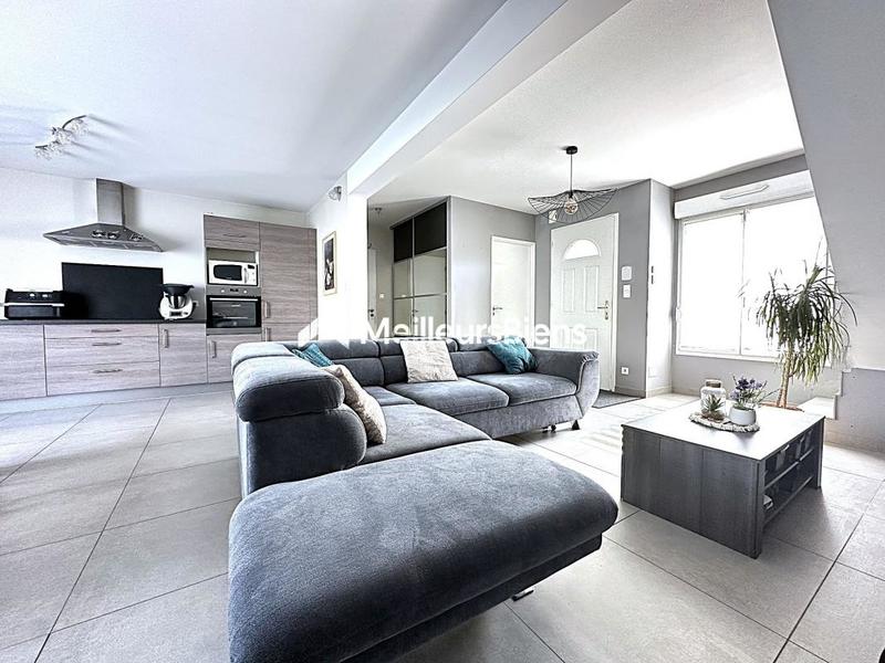 Propriété - 115 m² - 5 pièces