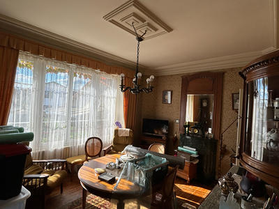 Maison - 89 m² - 5 pièces