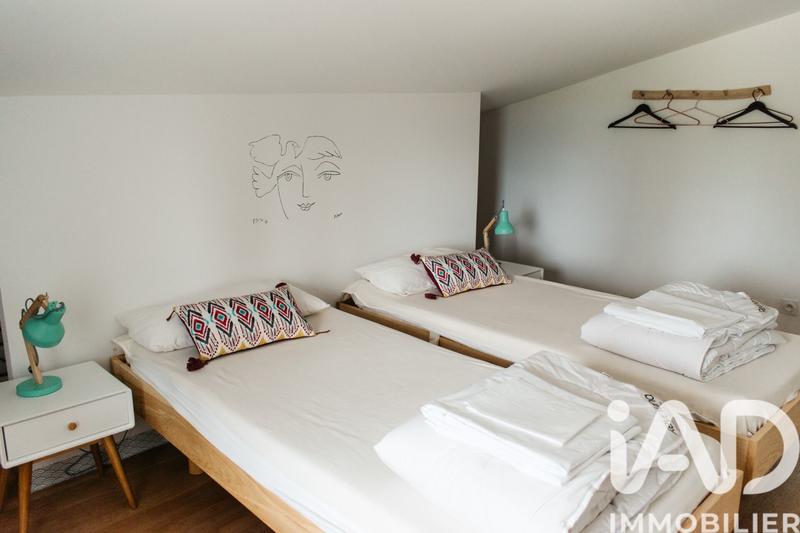 Maison - 750 m² - 24 pièces