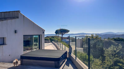 Maison - 84 m² - 4 pièces