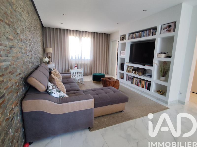 Maison - 94 m² - 4 pièces