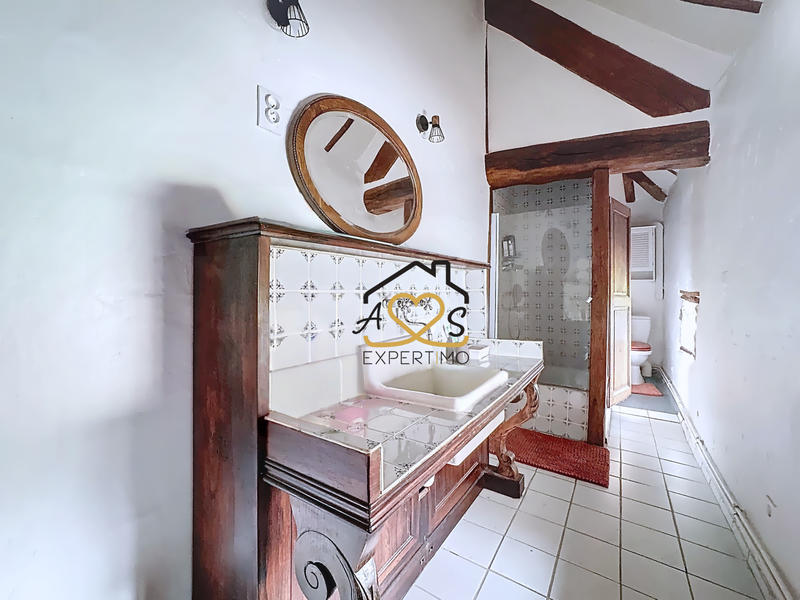 Maison - 191 m² - 7 pièces