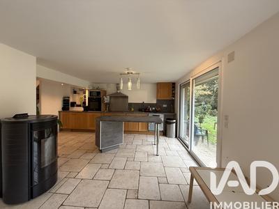 Maison - 133 m² - 6 pièces