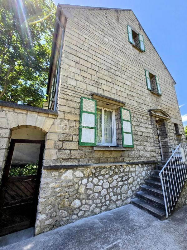 Maison - 137 m² - 6 pièces