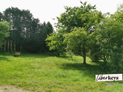 Terrain constructible - 621 m²