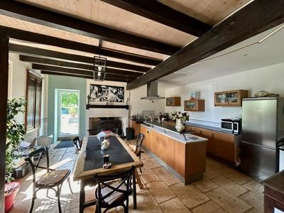 Maison de village - 161 m² - 6 pièces
