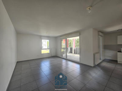 Appartement - 83 m² - 4 pièces