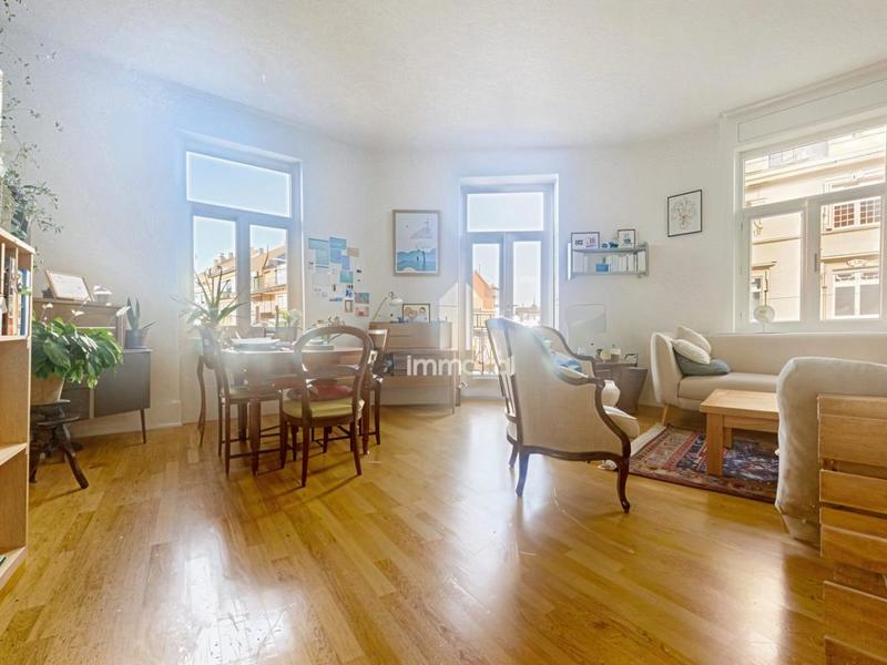 Appartement - 87 m² - 3 pièces