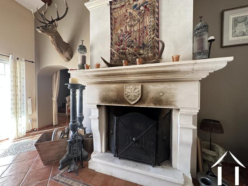 Maison - 225 m² - 7 pièces