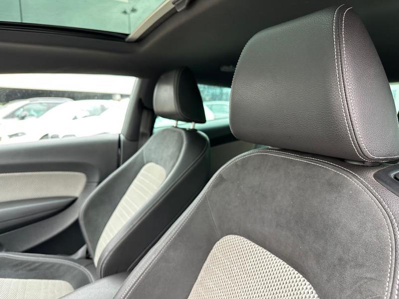 Volkswagen Scirocco II 2.0 Tsi 200 Sportline Dsg6