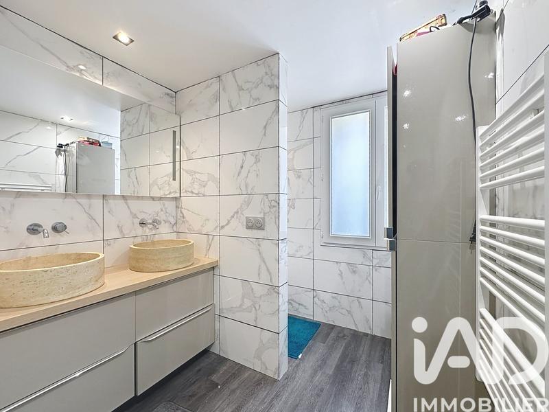 Maison de ville - 111 m² - 5 pièces