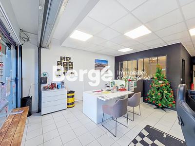 Local commercial - 54 m²