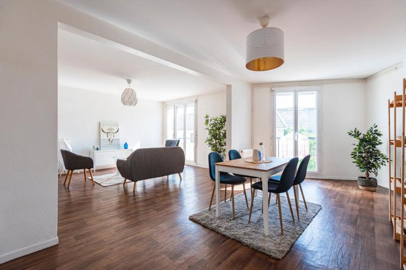 Appartement - 104 m² - 4 pièces