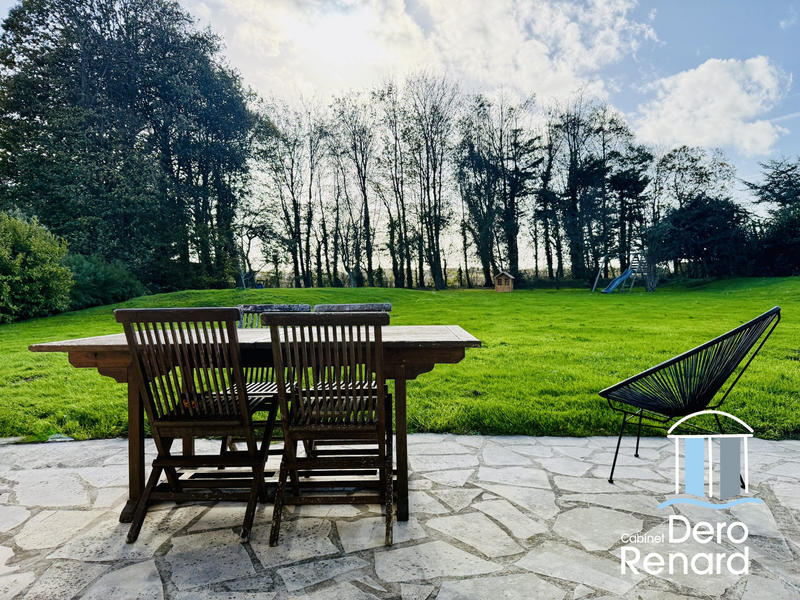 Maison contemporaine - 187 m² - 7 pièces