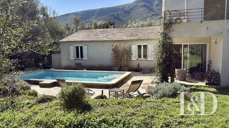 Villa - 135 m² - 4 pièces