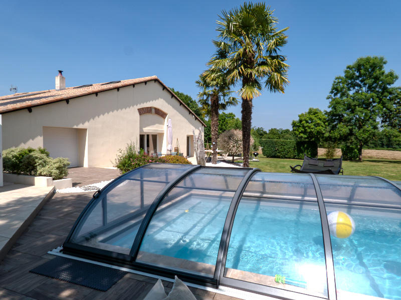 Maison - 217 m² - 8 pièces