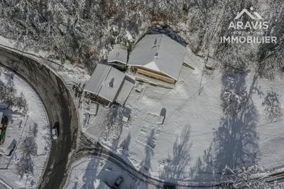 Maison - 398 m² - 13 pièces