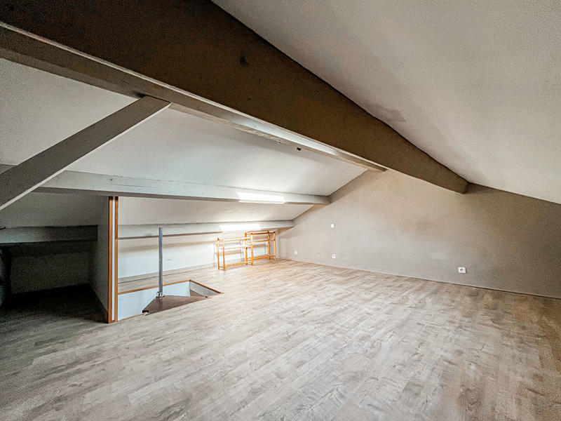 Maison - 95 m² - 4 pièces