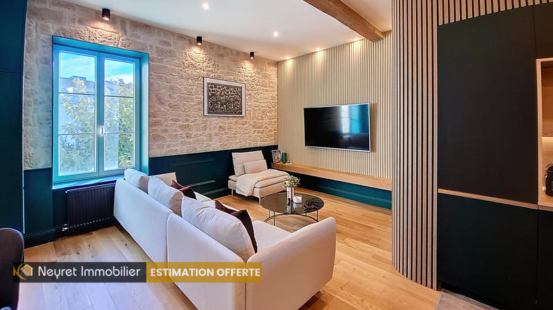 Appartement - 92 m² - 4 pièces