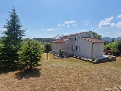 Propriété - 129 m² - 5 pièces