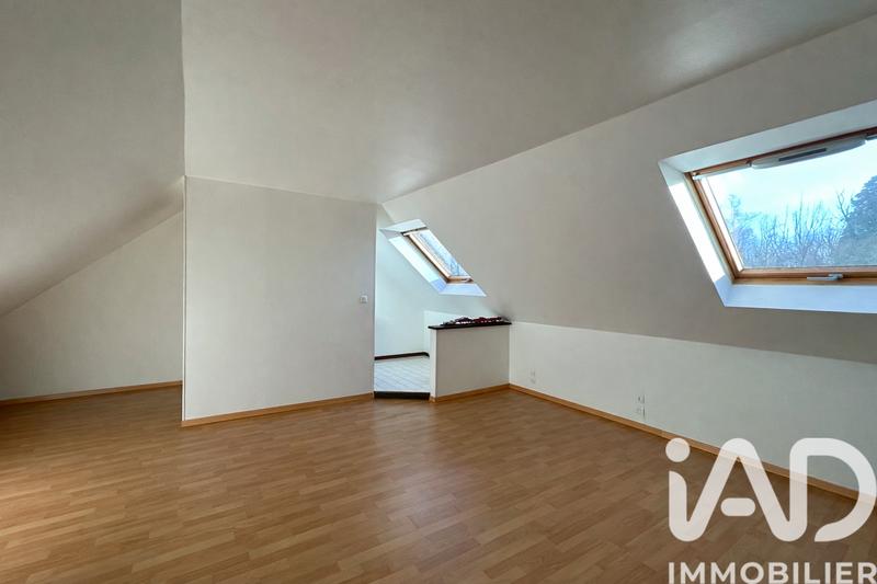 Maison - 180 m² - 8 pièces