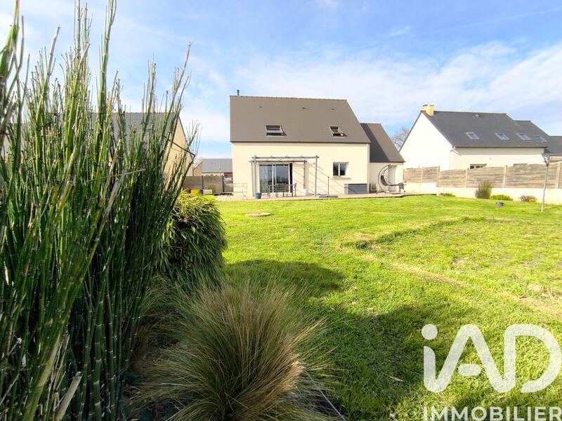 Maison - 113 m² - 5 pièces