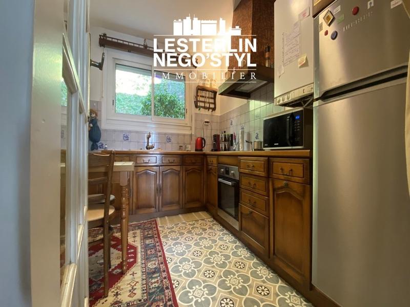 Appartement - 77 m² - 3 pièces