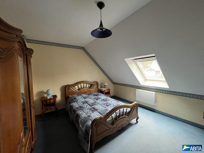 Maison - 103 m² - 5 pièces