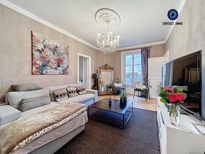 Appartement - 94 m² - 3 pièces