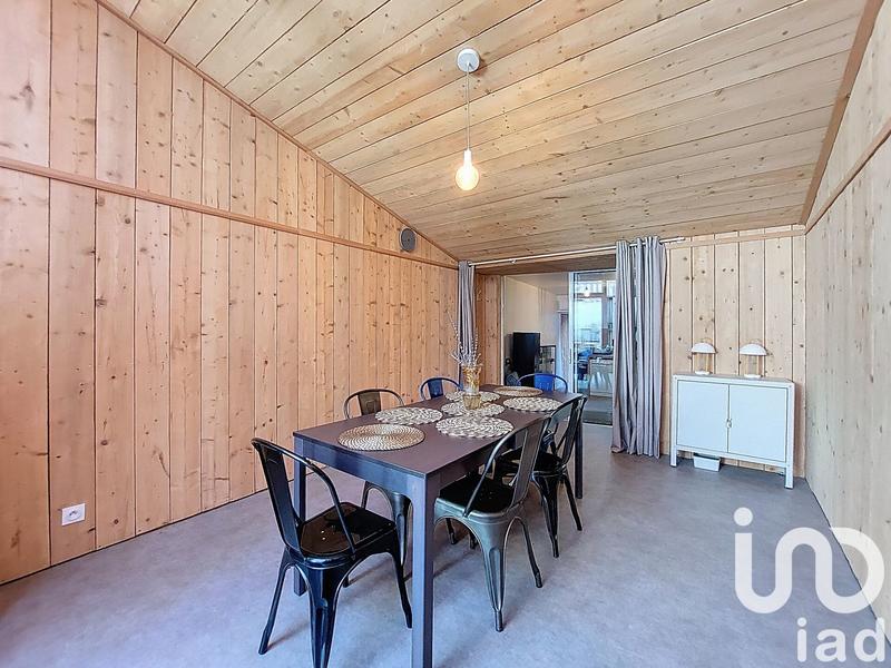 Maison - 182 m² - 9 pièces