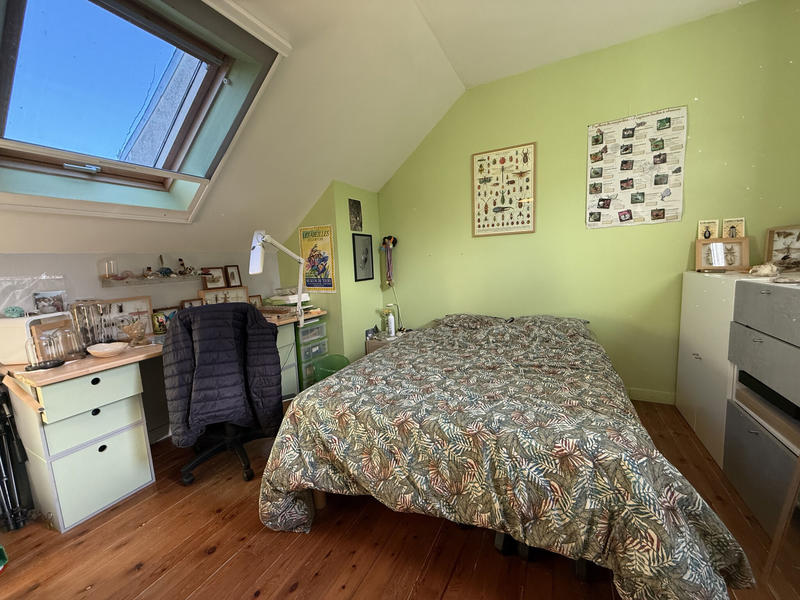 Maison - 99 m² - 6 pièces