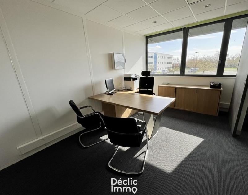 Local d'activité / Entrepôt - 191 m² - 4 pièces