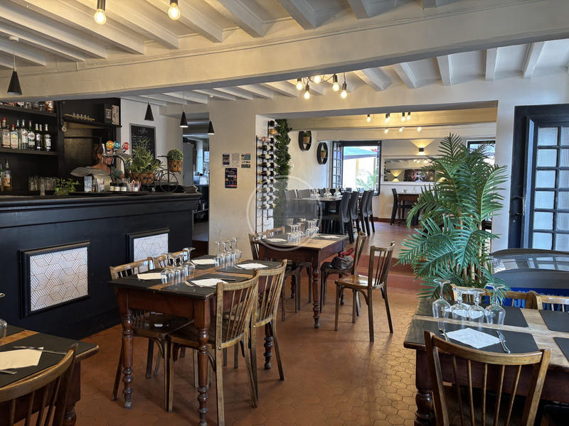 Fonds de commerce - Hôtellerie / Restauration - 85 m²