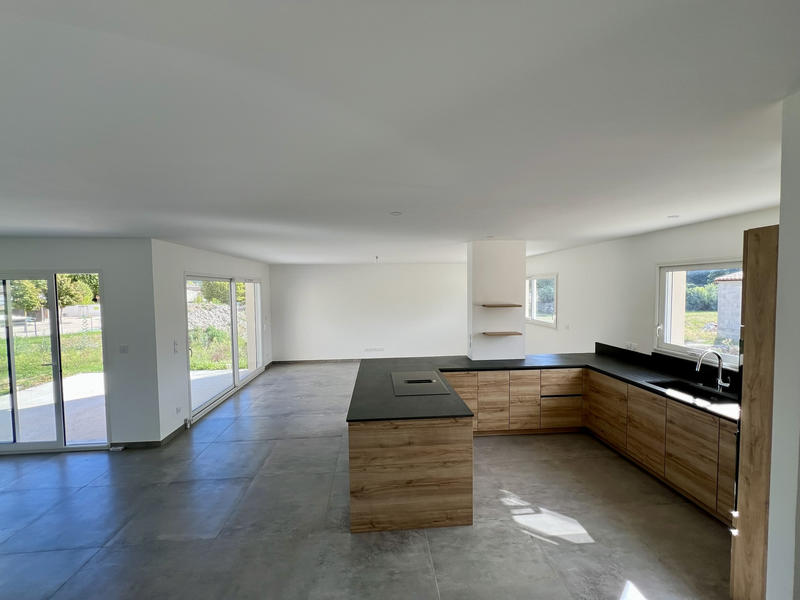 Villa - 150 m² - 5 pièces