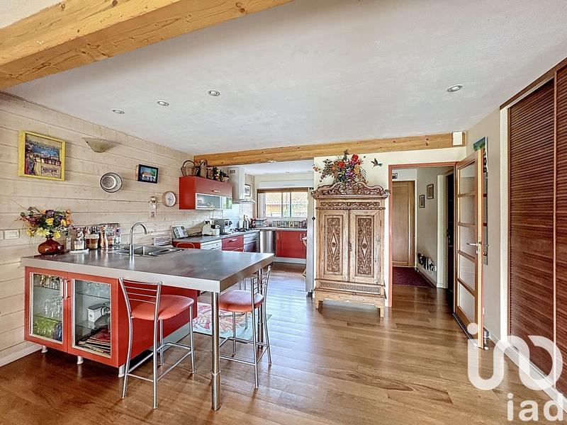 Maison - 140 m² - 5 pièces