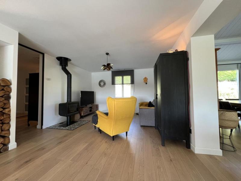 Propriété - 157 m² - 6 pièces