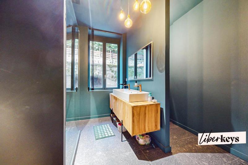 Appartement - 116 m² - 4 pièces