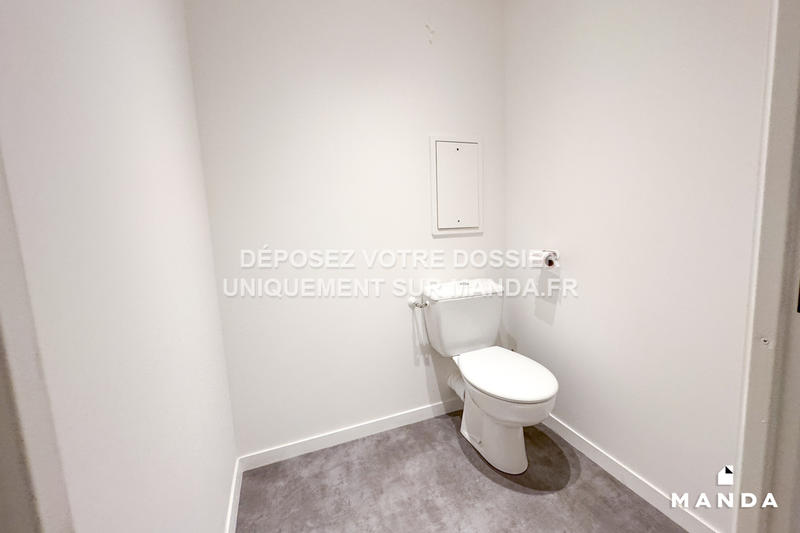 Chambre - 11 m² - 4 pièces