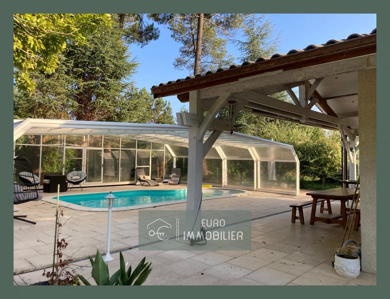 Maison - 110 m² - 5 pièces