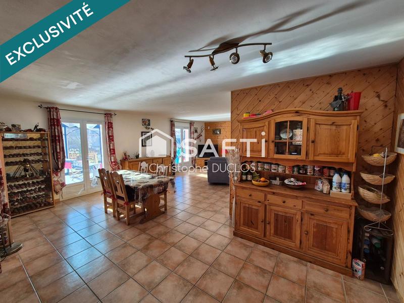 Maison - 188 m² - 8 pièces