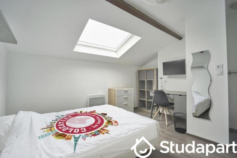 Chambre - 10 m² - 1 pièce