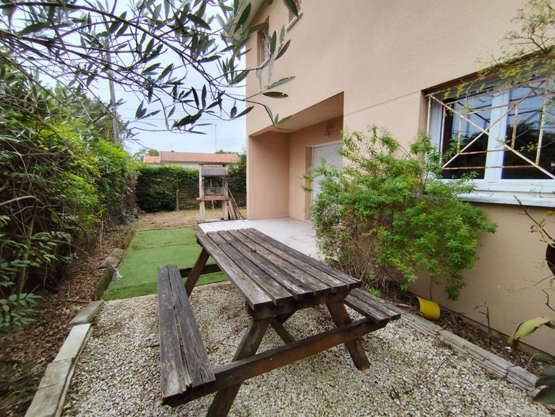 Bureau - 95 m² - 4 pièces